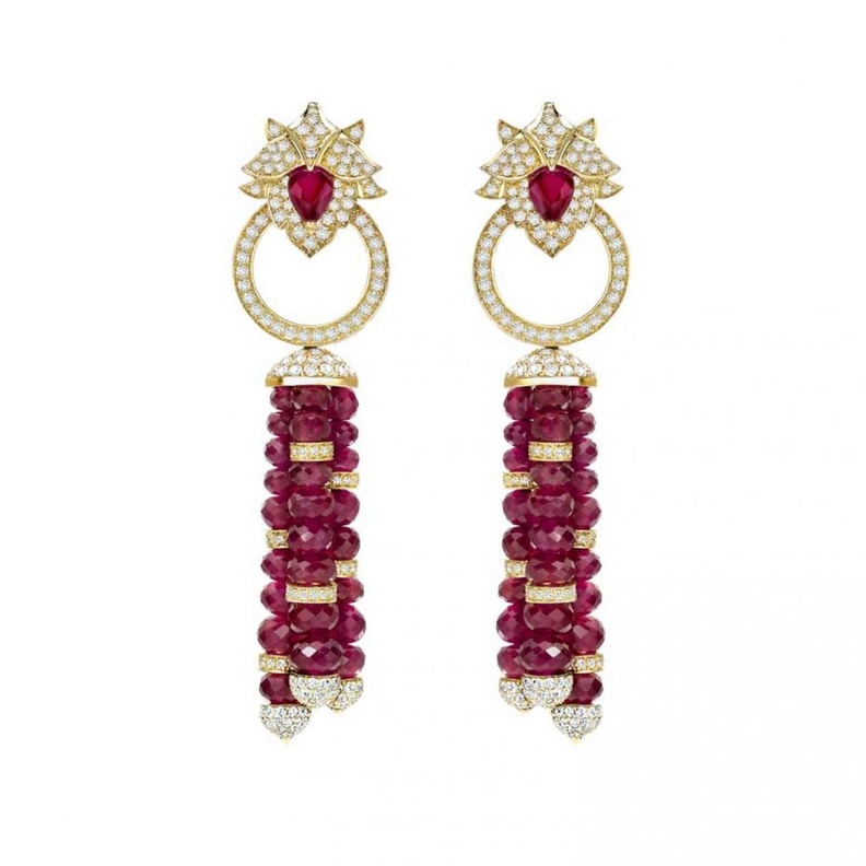  أقراط Lotus من أسبري Asprey