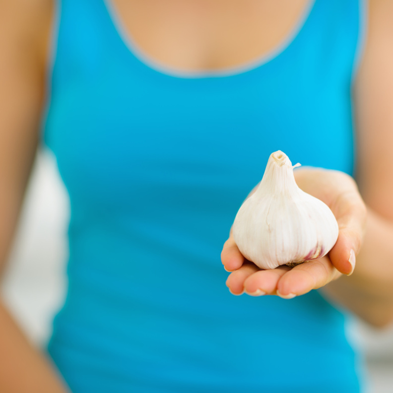 فوائد الثوم لتخسيس الكرش وطريقة استخدامه