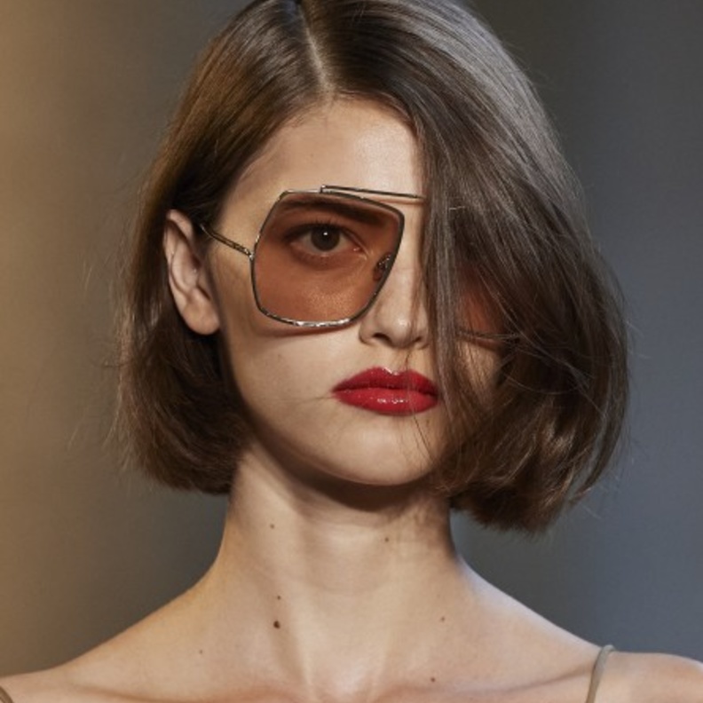 تسريحات شعر الكاريه الناعم 2021