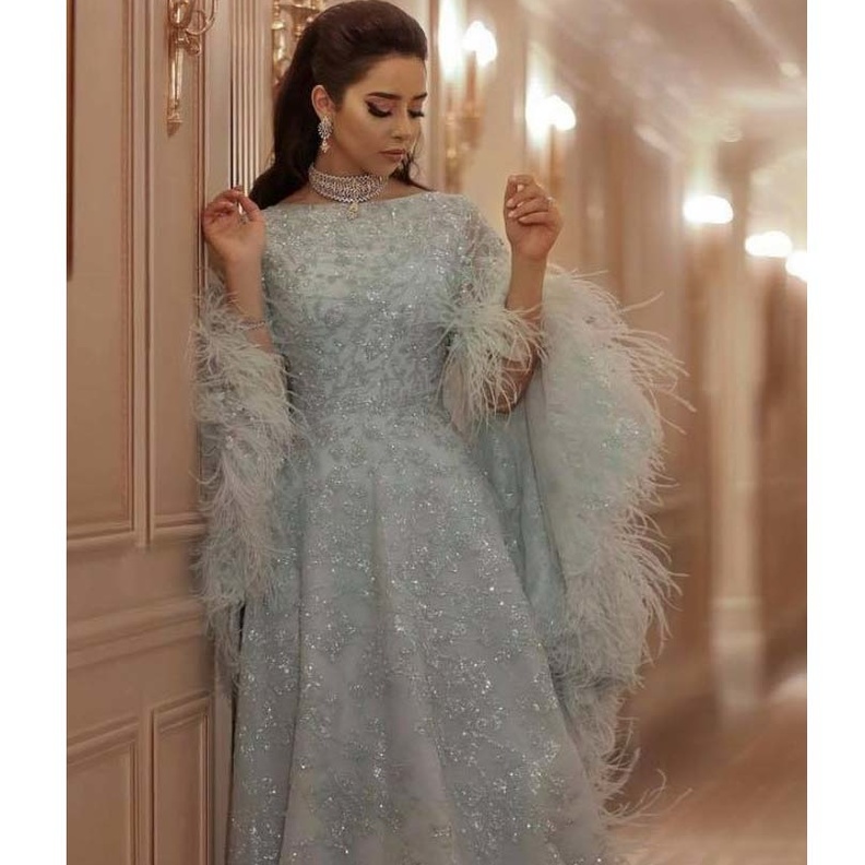 موديلات فساتين من الترتر الازرق من وحي اطلالات بلقيس فتحي