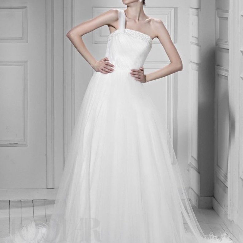 ودعي 5 كيلو من وزنك قبل الزفاف