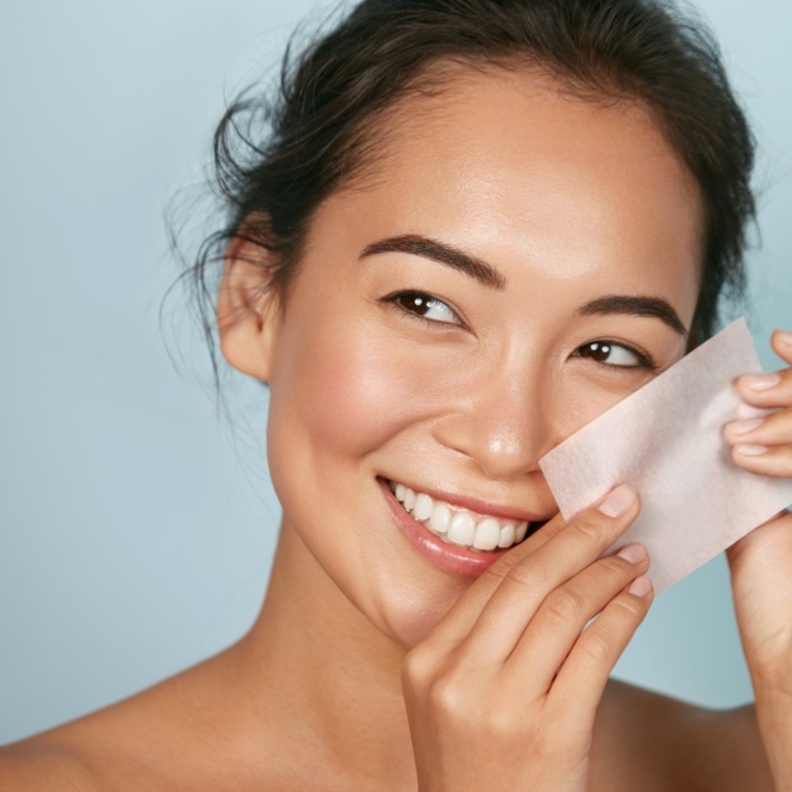  أفضل أنواع blotting paper لتجربيها بنفسك