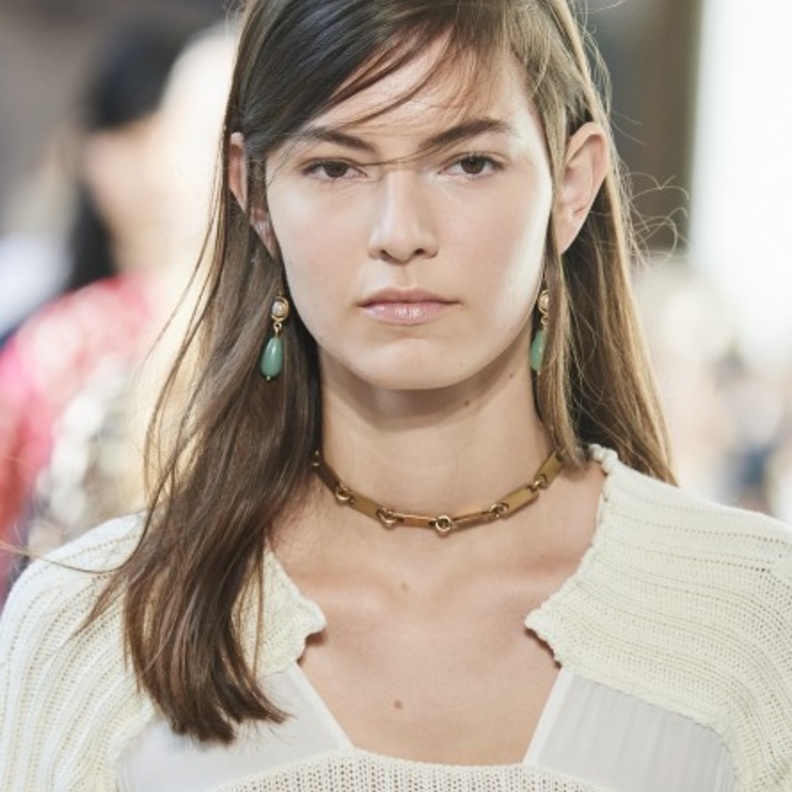 تسريحات شعر ناعمة للسهرات