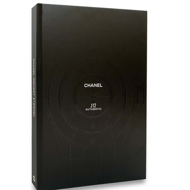 كتاب Chanel Eternal Instant