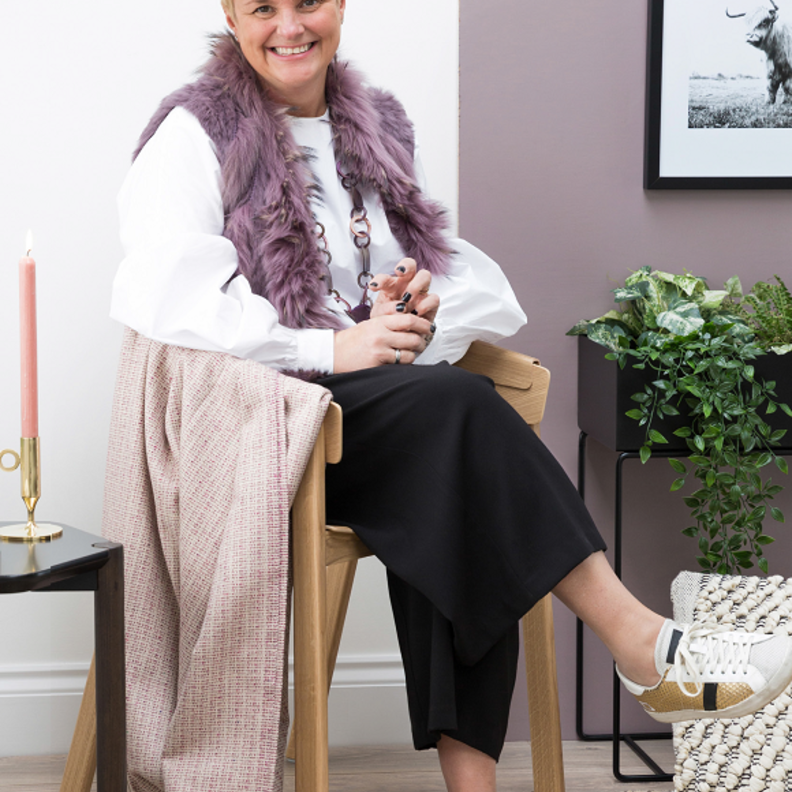 مؤَسِّسَة موقع AMARA "سام هود" لـ"هي": نقدّم قطعا حصرية وتصاميم محدودة الإصدار