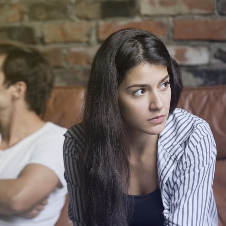 5 أمور تسبب إنهيار الثقة بين الزوجين