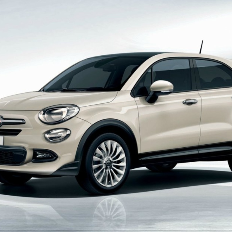 فيات 500X  أفضل سيارات AWD 