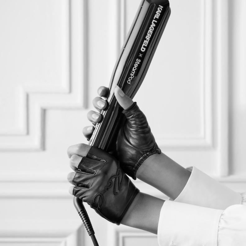 اكتشفوا الإصدار المحدود  STEAMPOD x KARL LAGERFELD