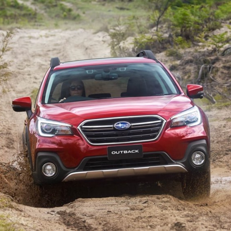 قبل شراء سيارتك تعرفي على نظامي الدفع الرباعي AWD و 4WD