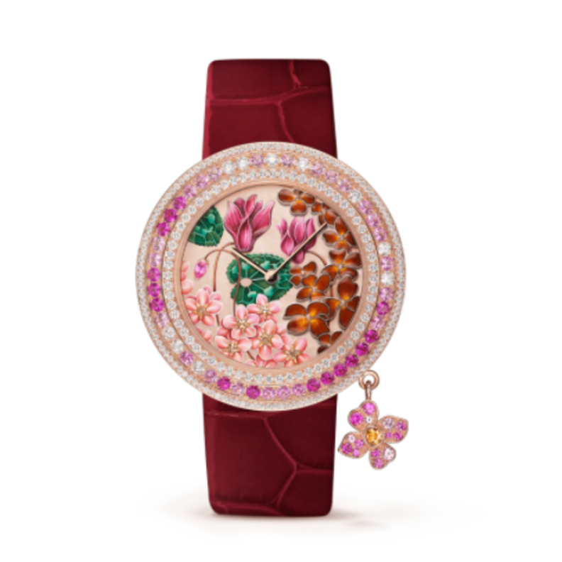 ساعة من فان كليف اند آربلز Van Cleef & Arpels