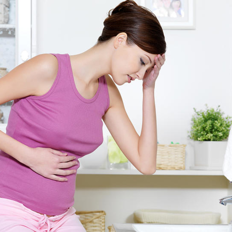 أهم المشاكل الشائعة في شهور الحمل الأولى