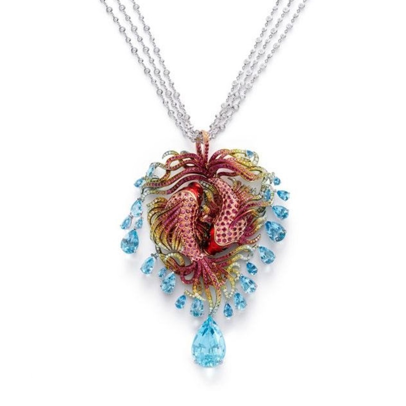 قلادة من شوبارد Chopard