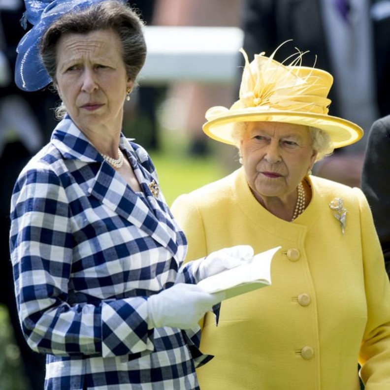 ملكة بريطانيا أصبحت أكثر اعتمادا على الأميرة آن لهذا السبب