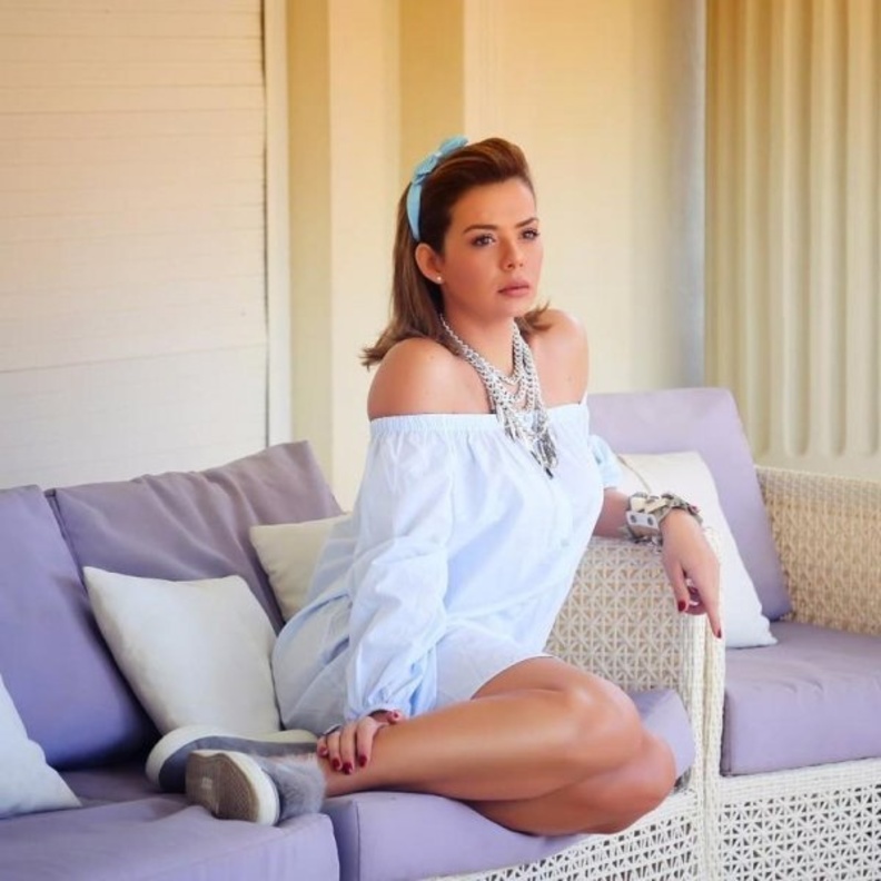  الفنانة نجوى فؤاد