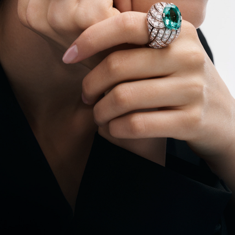 من لويس فويتون Louis Vuitton من مجموعة ستيلار تايمز Stellar Times