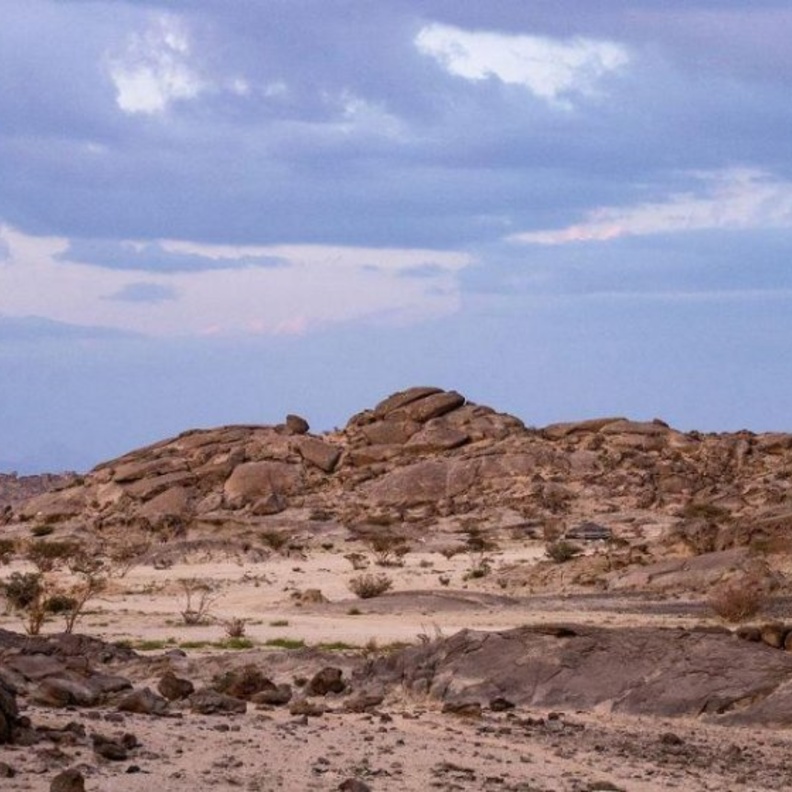 جبل القمر.. تجربة فريدة لعشاق المغامرة في عروس البحر الأحمر - المصدر وكالة الأنباء السعودية