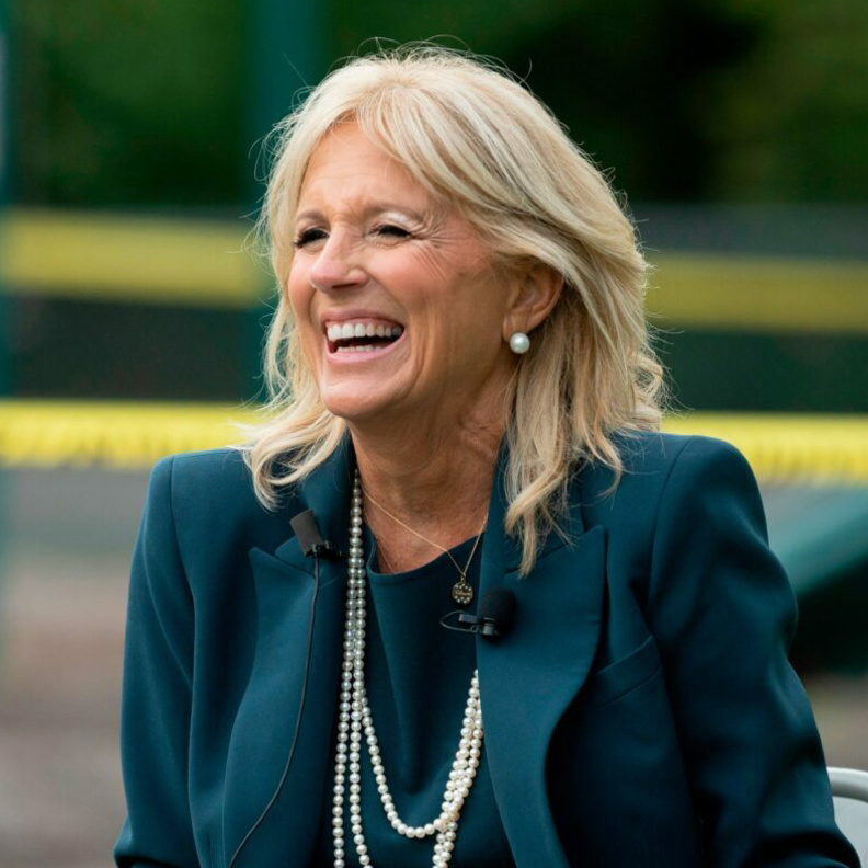 أجمل مجوهرات جيل بايدن سيدة البيت الأبيض الجديدة