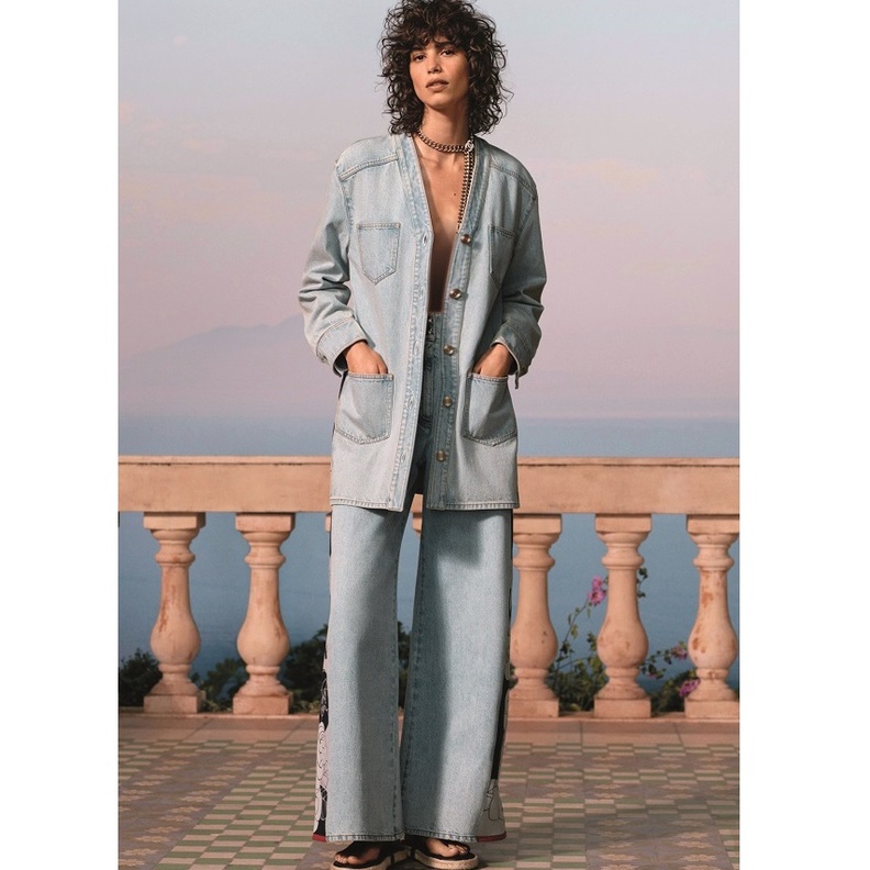 أسلوب أنيق وأنثوي بالدنيم من Chanel