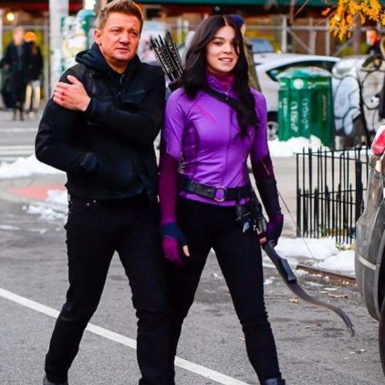 جيريمي رينر و هايلي ستانفيلد