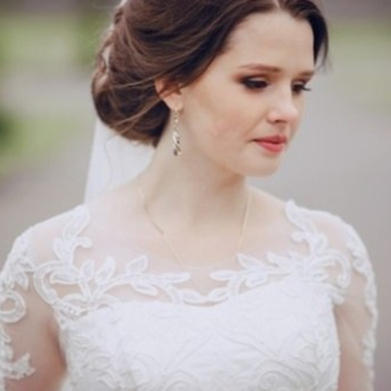  عروس تصر على إقامة حفل زفافها