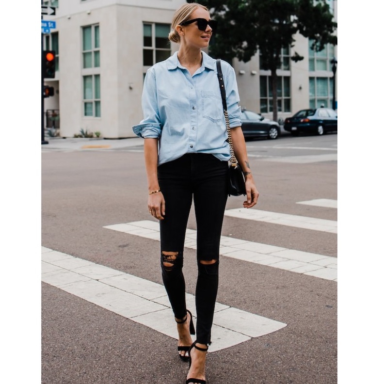 تنسيقات مميزة في القميص الجينز