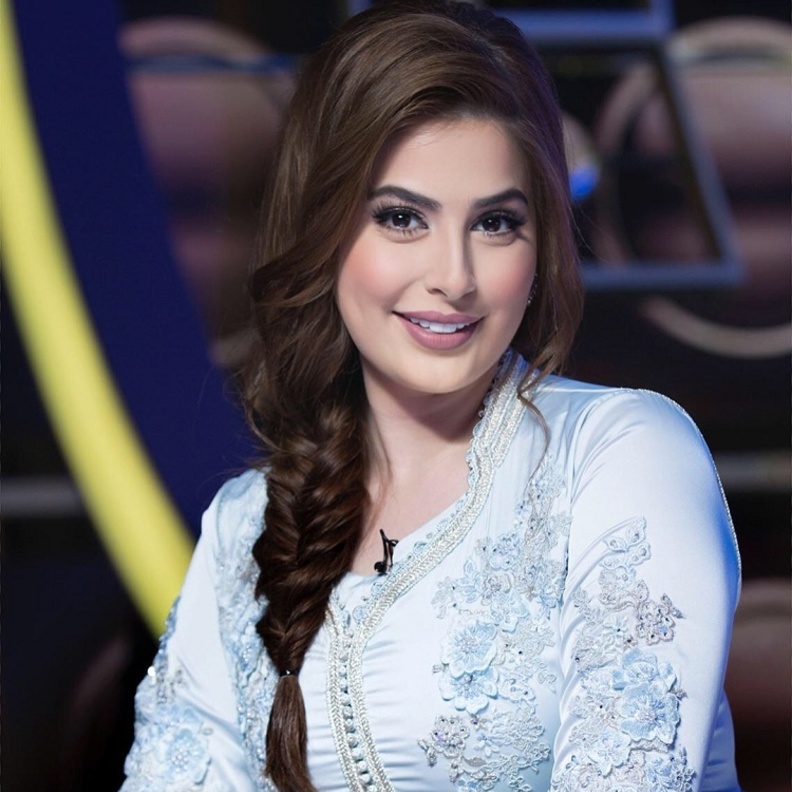 تسريحات شعر رؤى الصبان