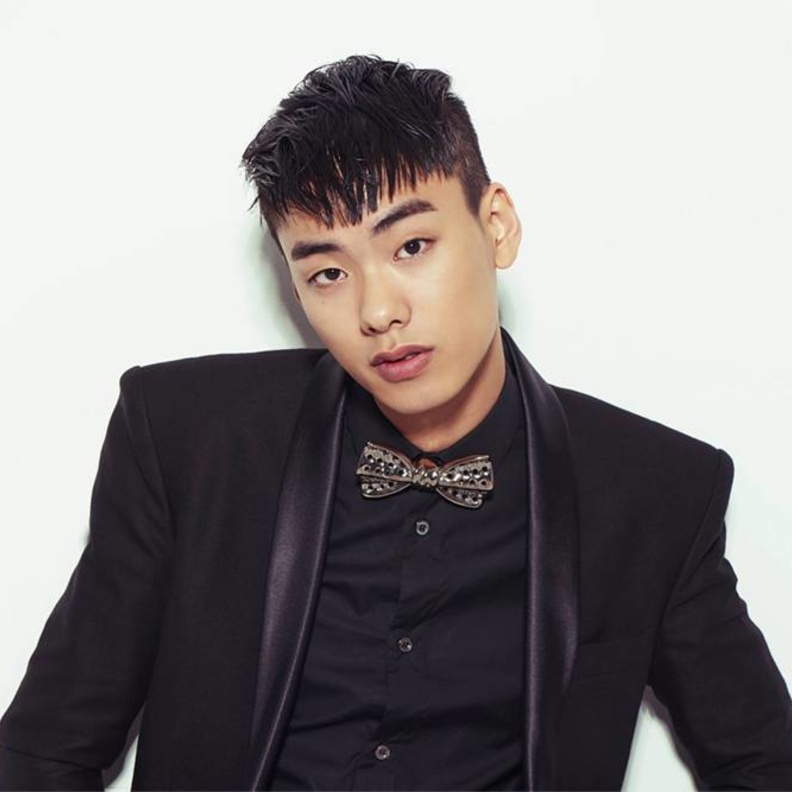 مغني الراب الكوري IRON 