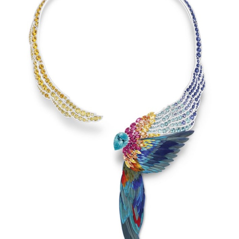  قلادة من بياجيه Piaget