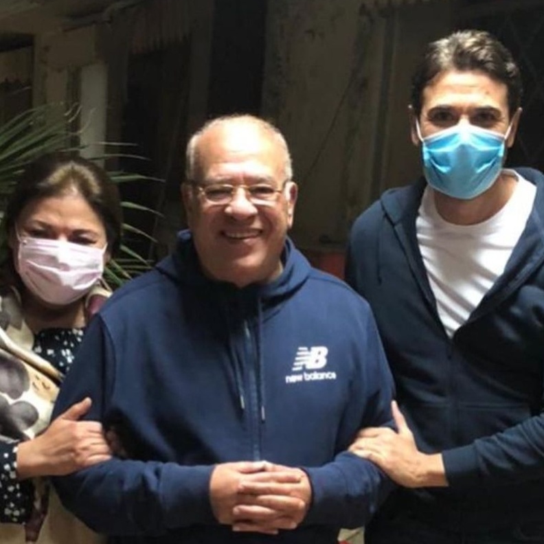 صلاح عبد الله وماجدة زكي واحمد عز