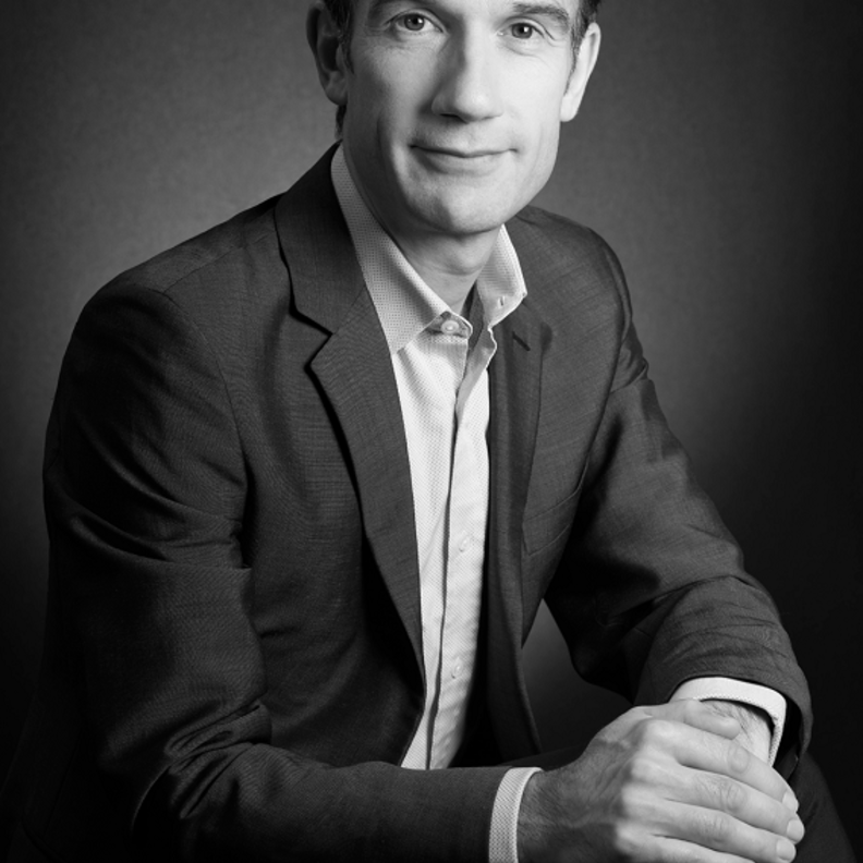 مدير استوديو ابتكار المجوهرات في Chanel "باتريس لوغيرو" لـ"هي": مجموعة Escale à Venise انعكاس لجمال البندقية