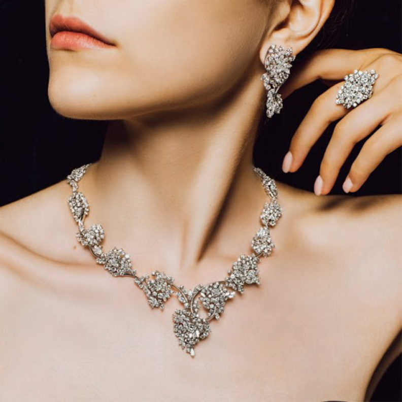  مجوهرات فخمة للعروس من دار Nadine Jewellery