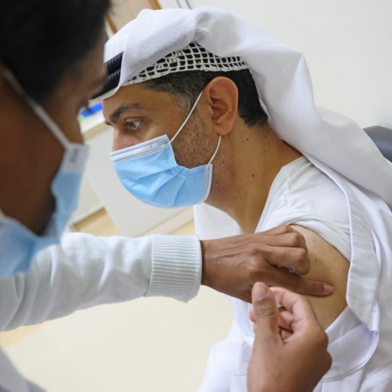 الإمارات قدمت 3 ملايين جرعة من لقاح كوفيد-19