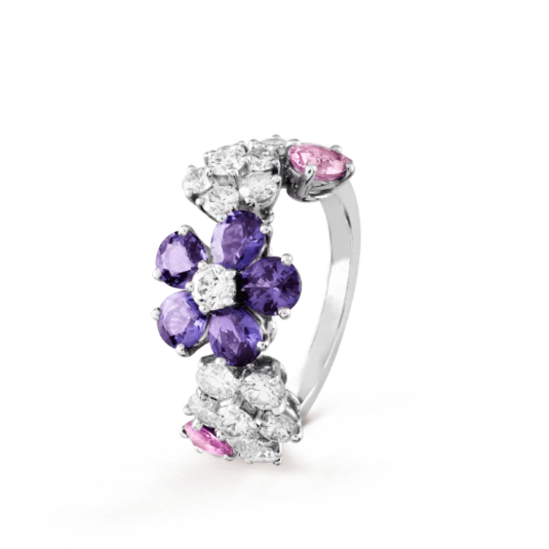  خاتم من فان كليف أند آربلز ‏Van Cleef & Arpels