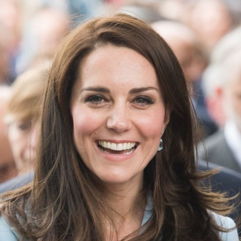 ‎كيت ميدلتون لجأت لوالديها للحصول على النصح 