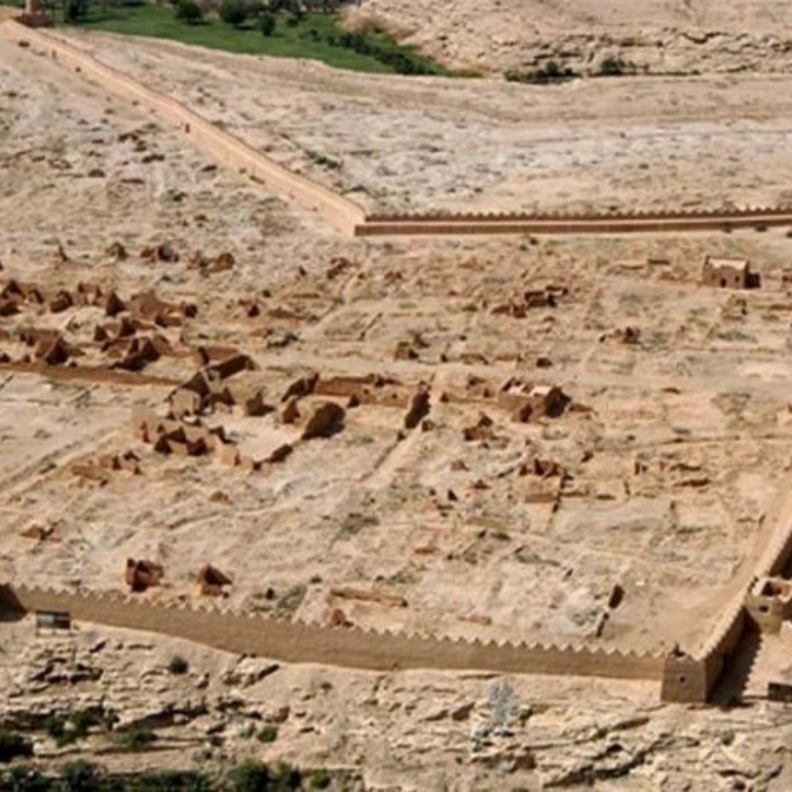 التراث الأصيل في حي الطريف - المصدر وكالة الأنباء السعودية