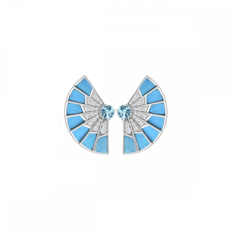 أقراط من غرارد Garrard