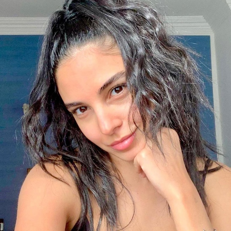 سلمى أبو ضيف 