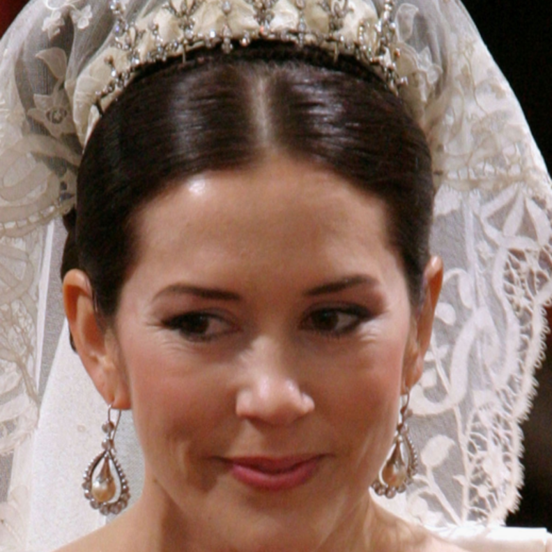 تاج زفاف الأميرة ماري Princess Mary of Denmark's Wedding Tiara