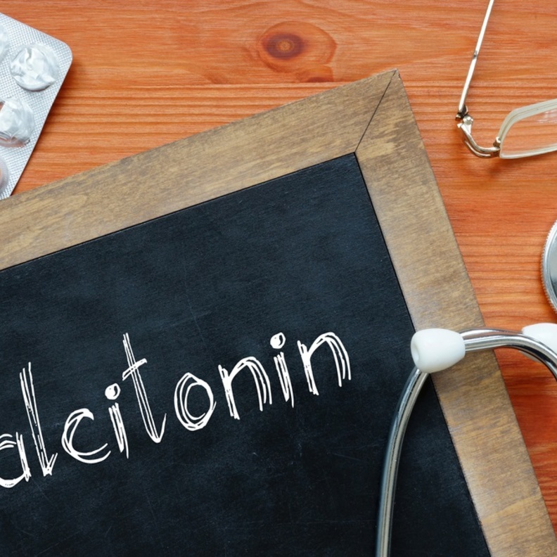 ما هو هرمون الكالسيتونين وما هي وظائفه