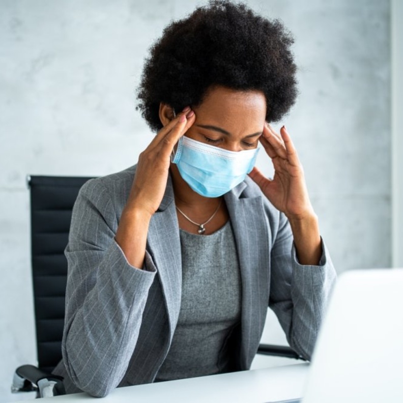 كيف نفرق بين الصداع العادي والصداع الناتج عن فيروس كورونا