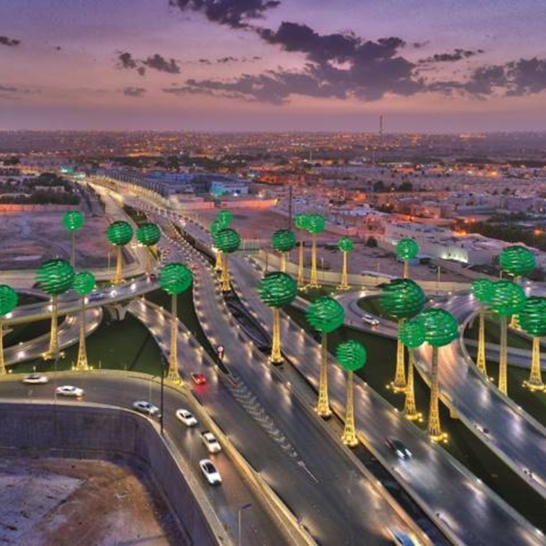  ميدان تقاطع طريق الملك عبدالله - الهيئة الملكية لمدينة الرياض