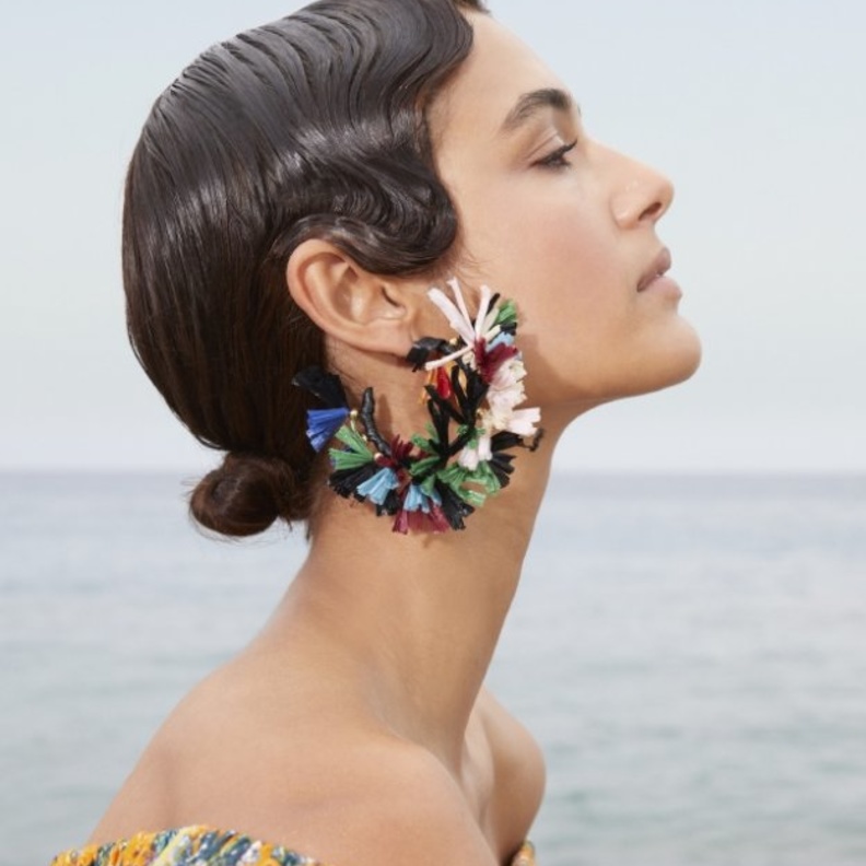 تسريحات شعر مبللة وكاريه من دار Chanel