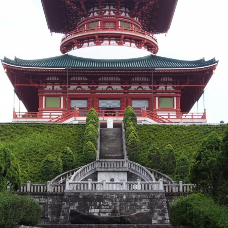  معبد ناريتاسان شينشوجي في شيبا