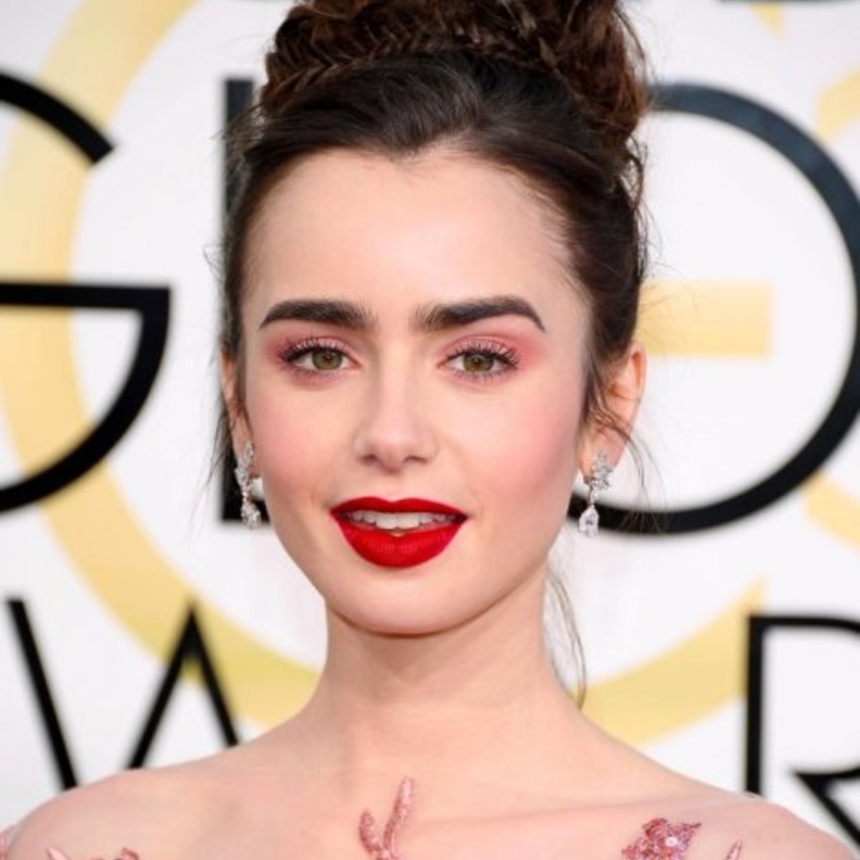  ليلي كولينز Lily Collins