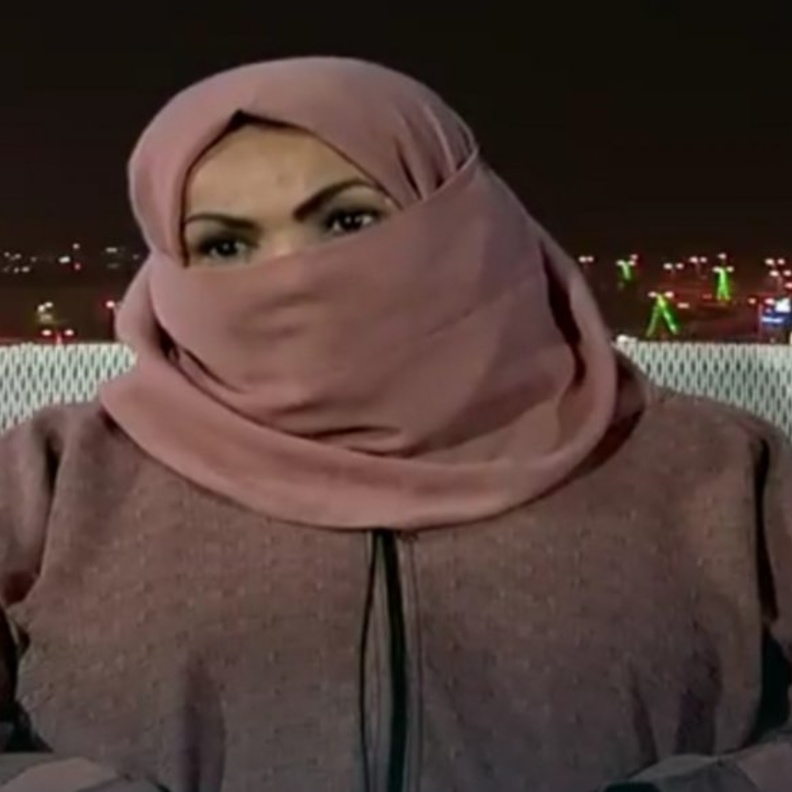 قصة نجاح زليخة الكعبي التي باعت منزلها لتنفذ مشروعها وتنافس الدول بزراعة الموز