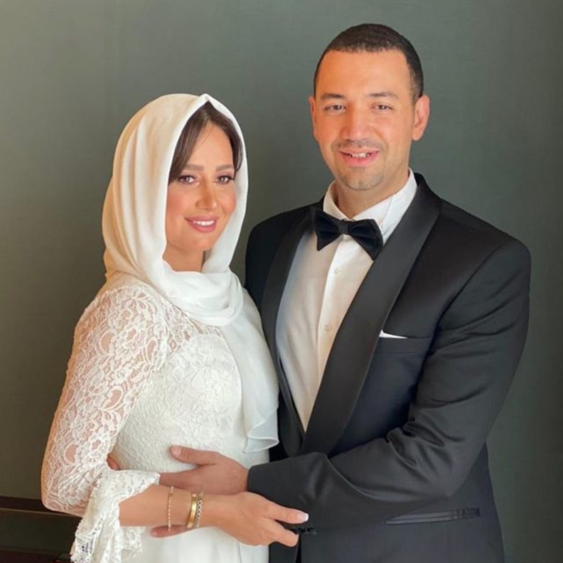 اطلالة حلا شيحة الجمالية في حفل عقد قرانها 