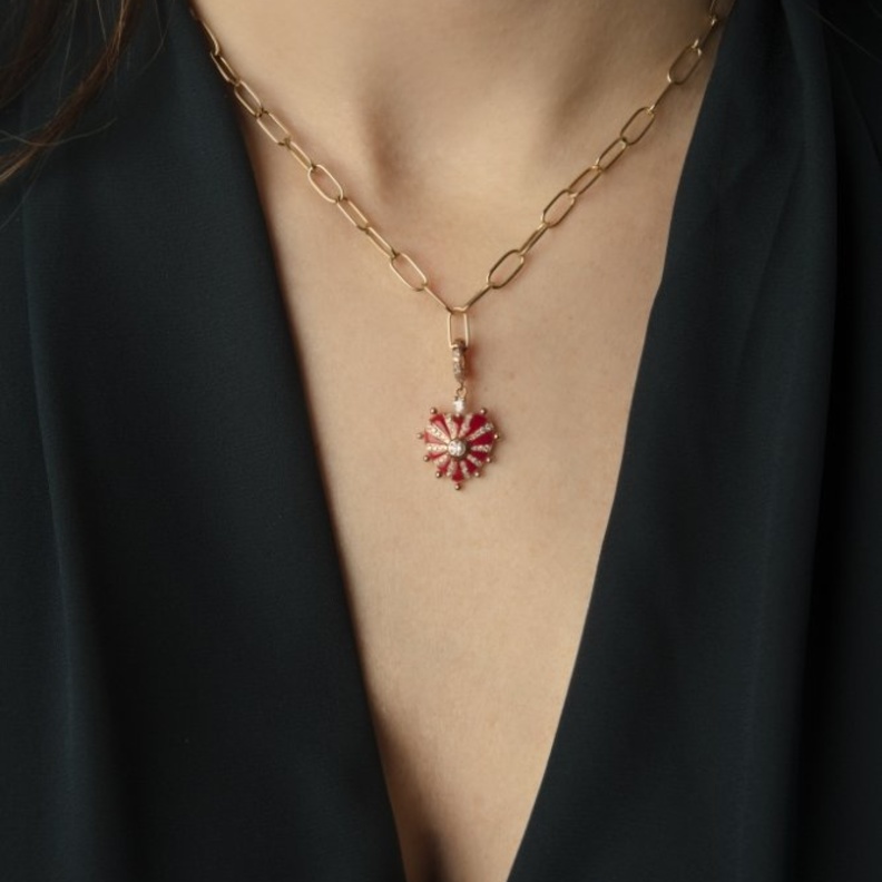 قلادة من جوانا دحدح Joanna Dahdah