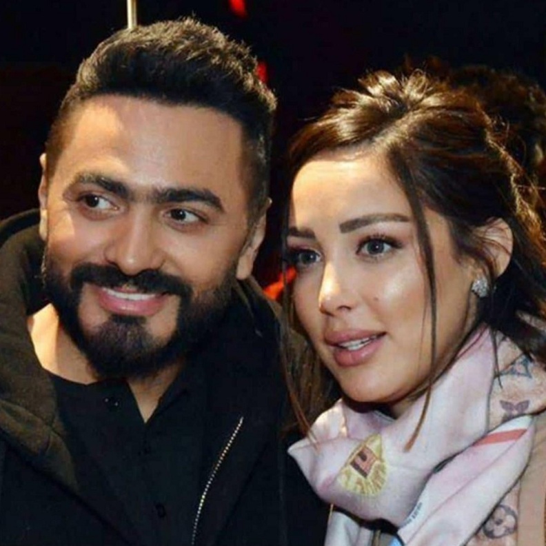 قصص حب النجوم في عيد الحب 2021