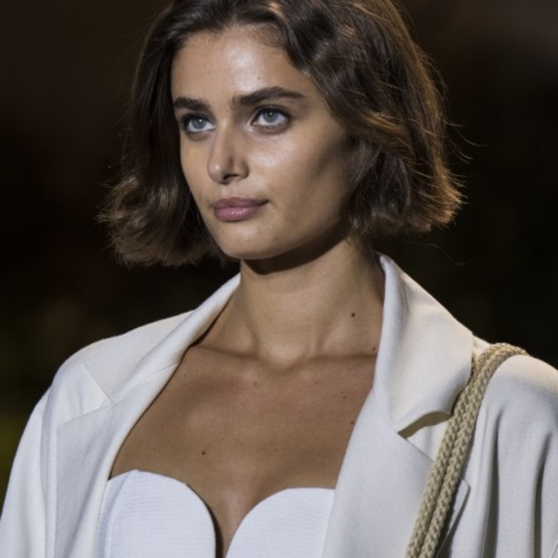  لمظهر يعكس اتجاهات اتجاهات قصات الشعر اختاري قصة البوب القصيرة