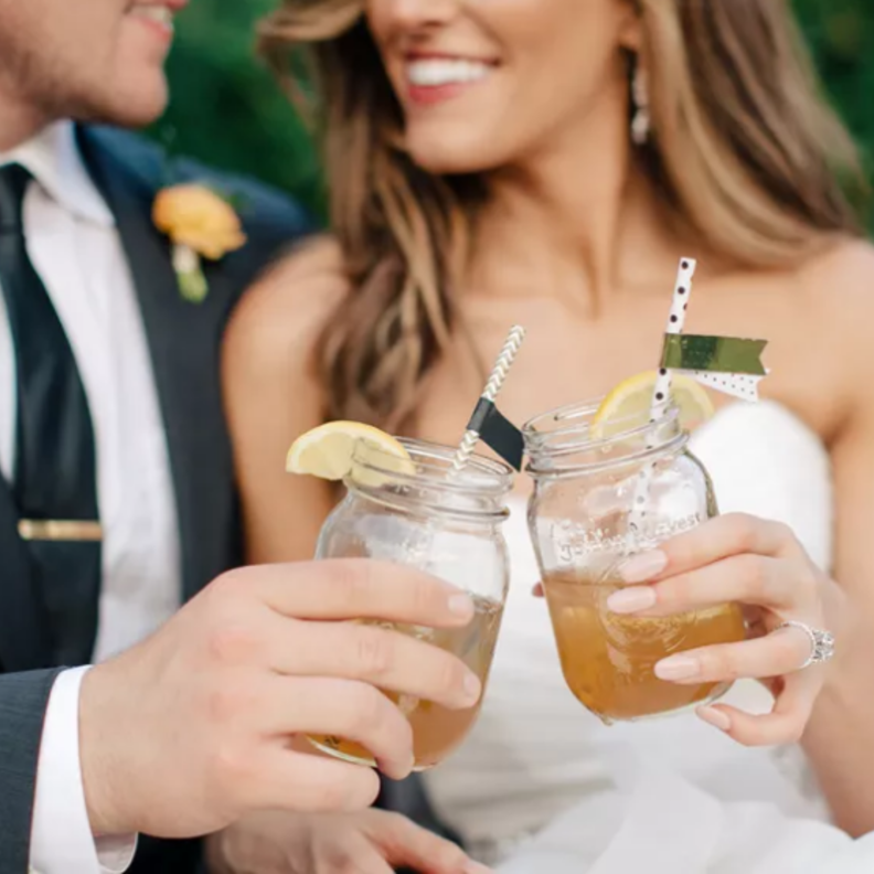 مشروبات صحية للعروس تعزز هرمون السعادة